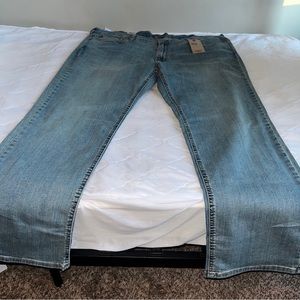 NWT Levis Strauss 541 Men's Athletic Taper Jeans 46X34